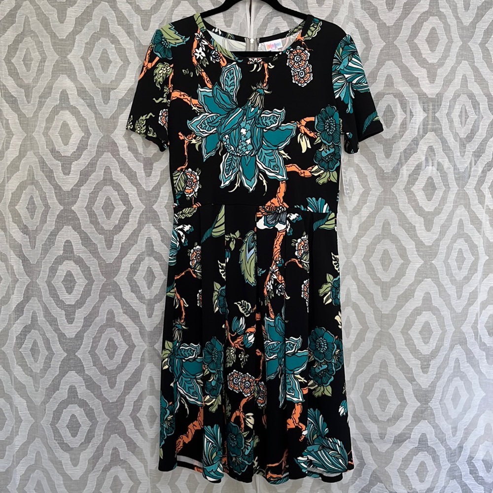 LuLaRoe Amelia Dress